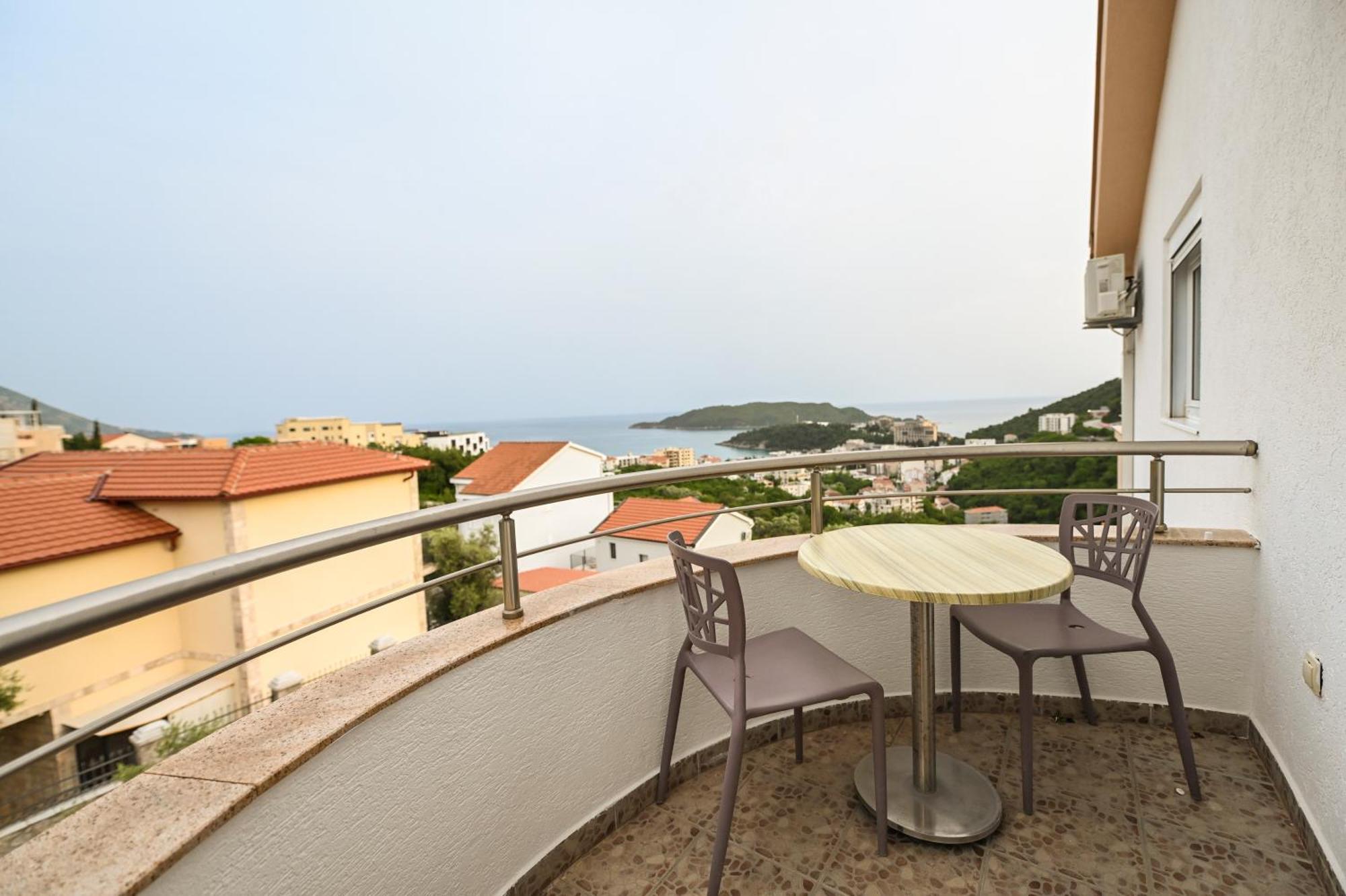 Villa Lux Rajovic Budva Eksteriør billede