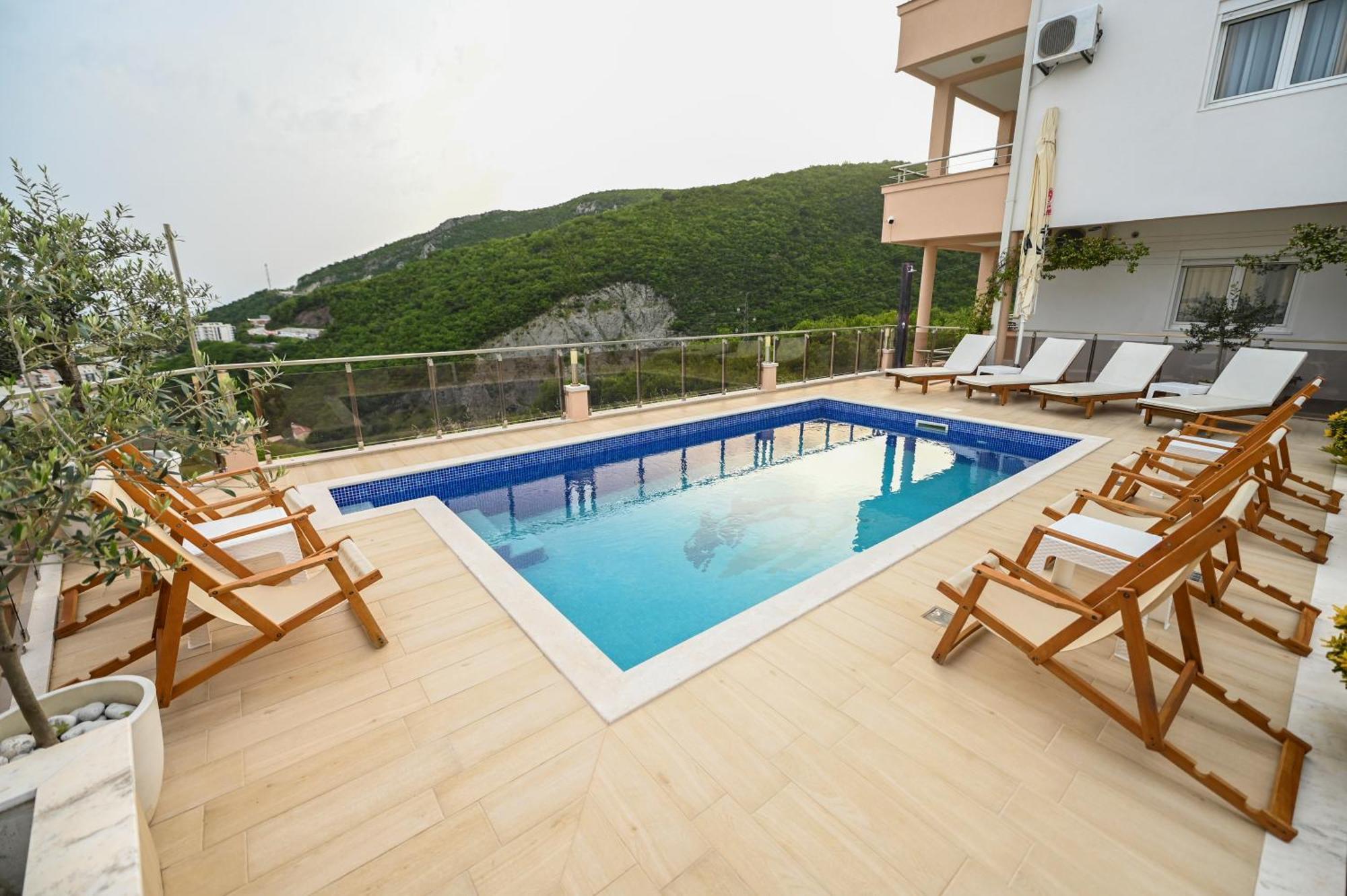 Villa Lux Rajovic Budva Eksteriør billede